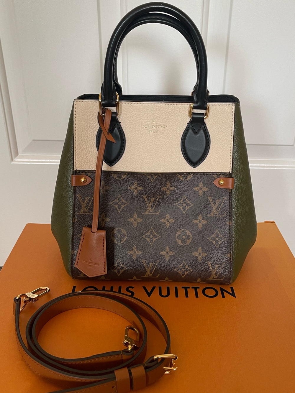 LOUIS VUITTON LV Tote PM M45388 Creme Khaki Noir Monogram Handbag
